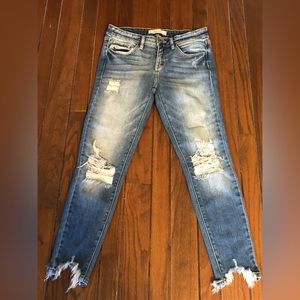 KanCan Distressed Jeans